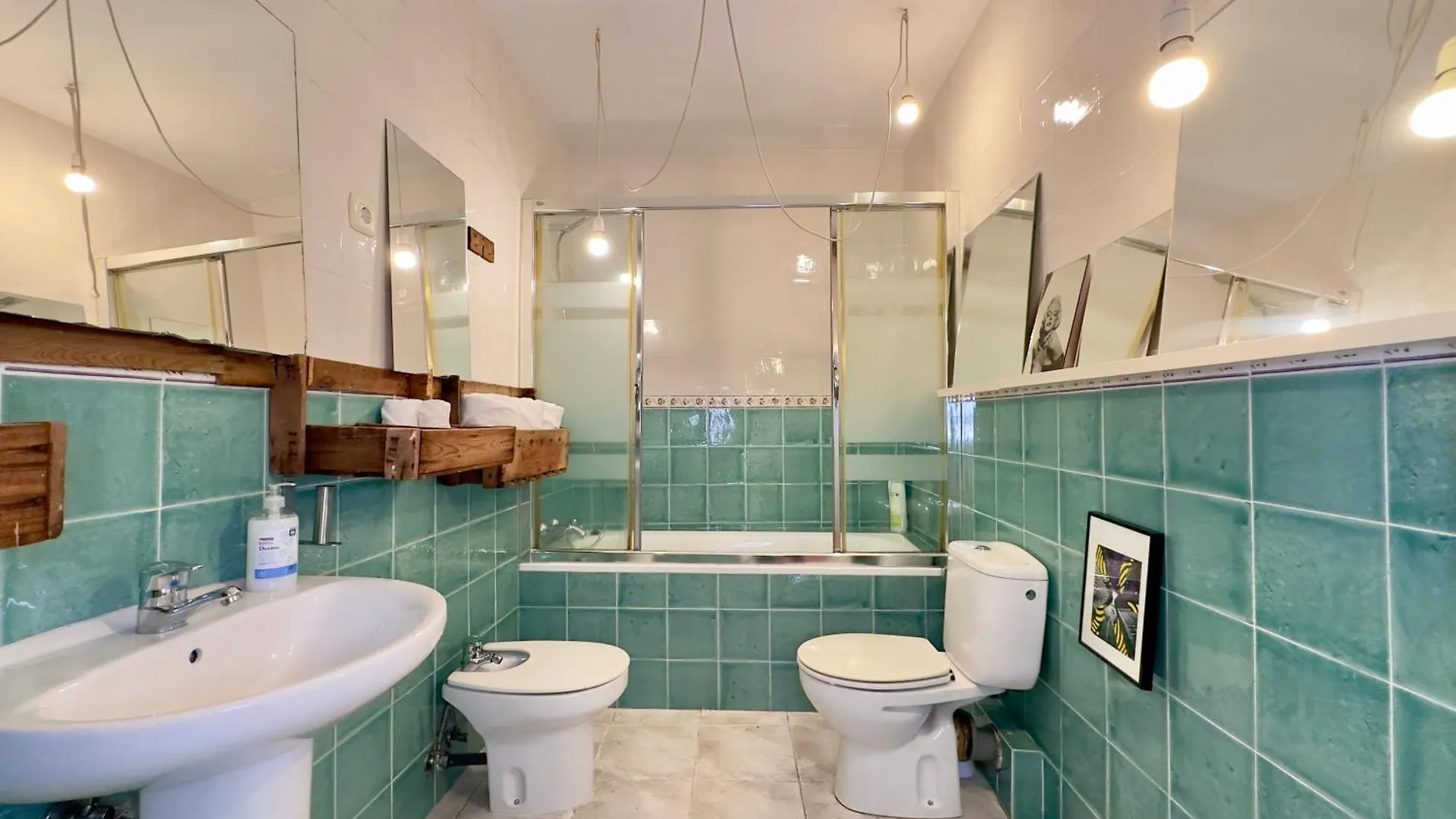 Arte Y Diseno Junto Al Casco Viejo De Bilbao Apartment